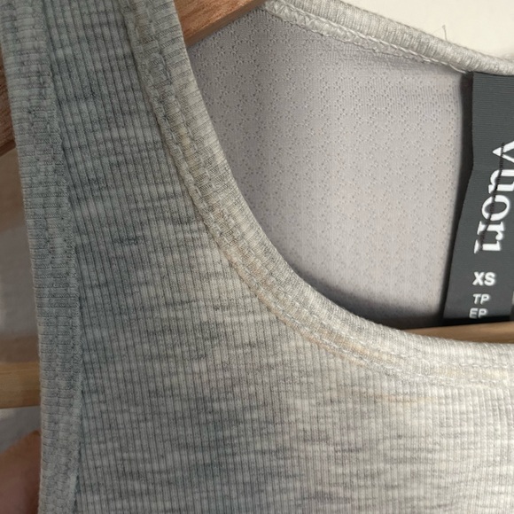 Vuori Pose Plyo Tank in White Heather Gray - Picture 3 of 4